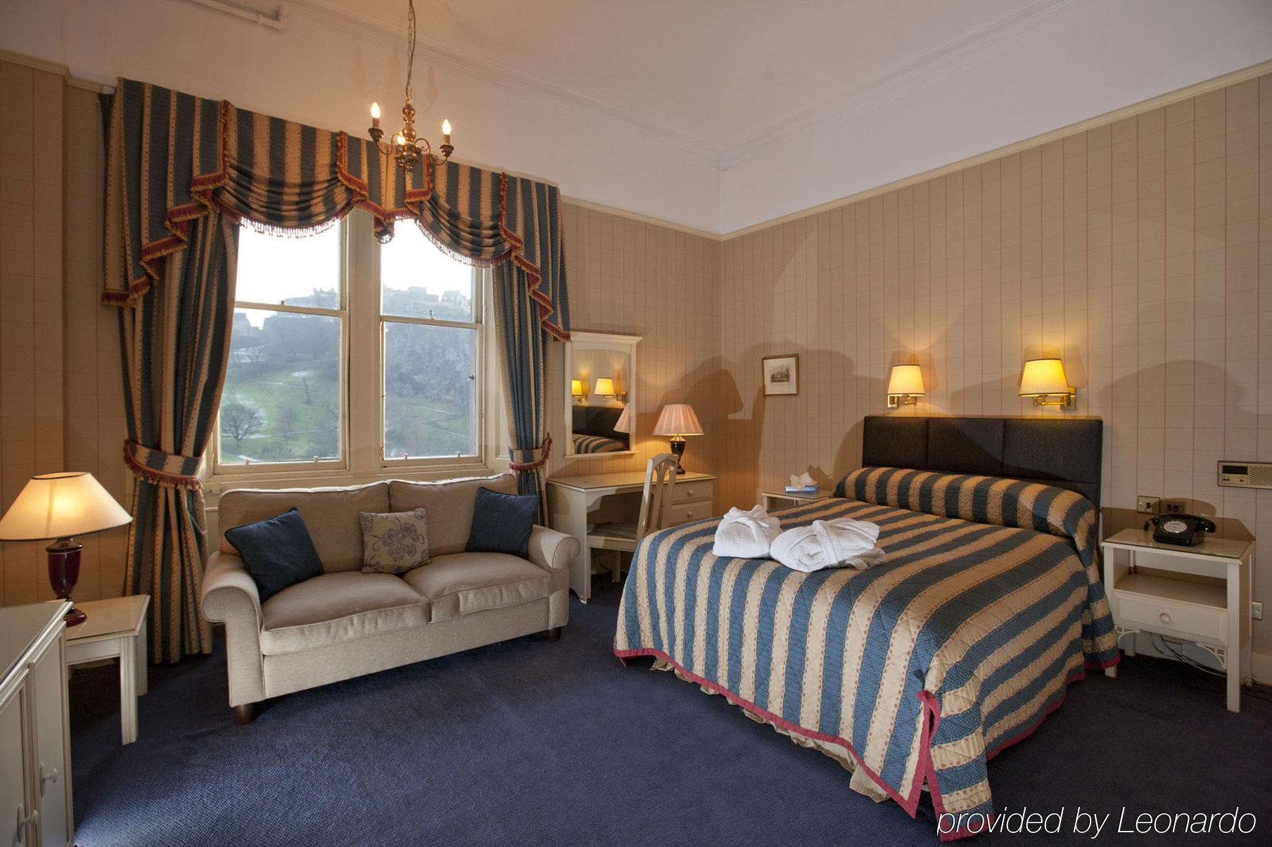 Royal Overseas League Hotel Edinburgh Værelse billede